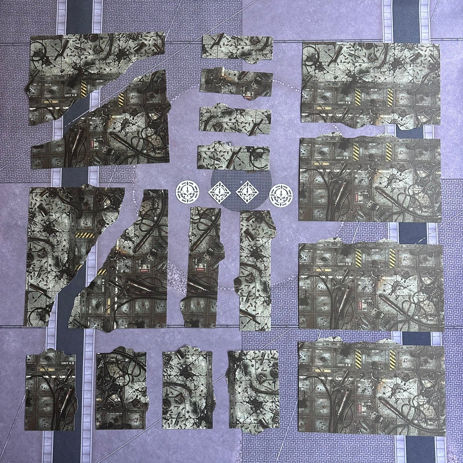 11th Edition Terrain Bases | 16+2 Layout Panels | Tabletop Basics | geeignet für Warhammer 40k
